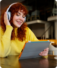 Com uma variedade de exercícios interativos, você pode praticar o que aprendeu em tempo real, garantindo uma compreensão mais profunda e aplicação prática da teoria musical.